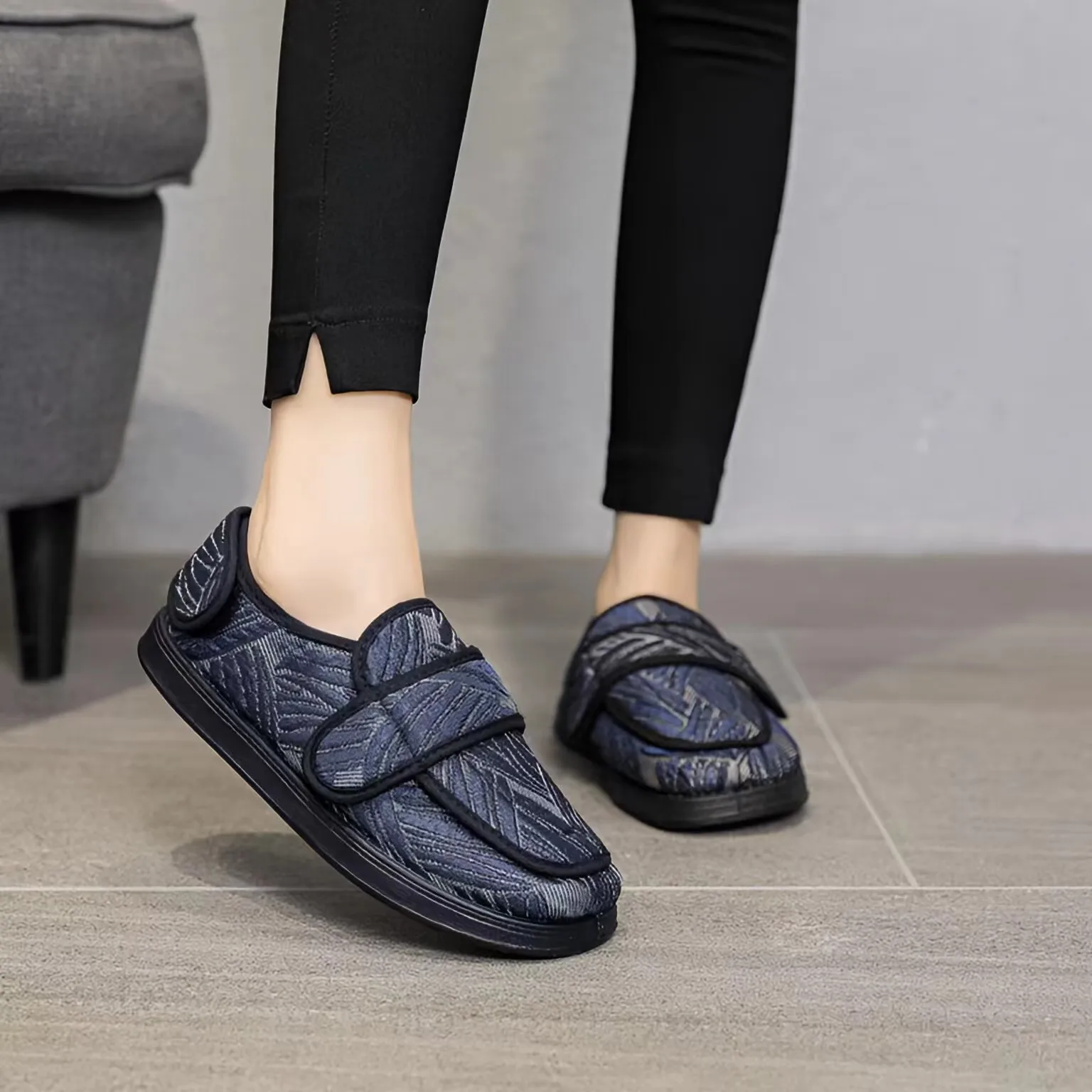 Medical Close Toe Therapuetic Orthopedic Shoes for Diabetic