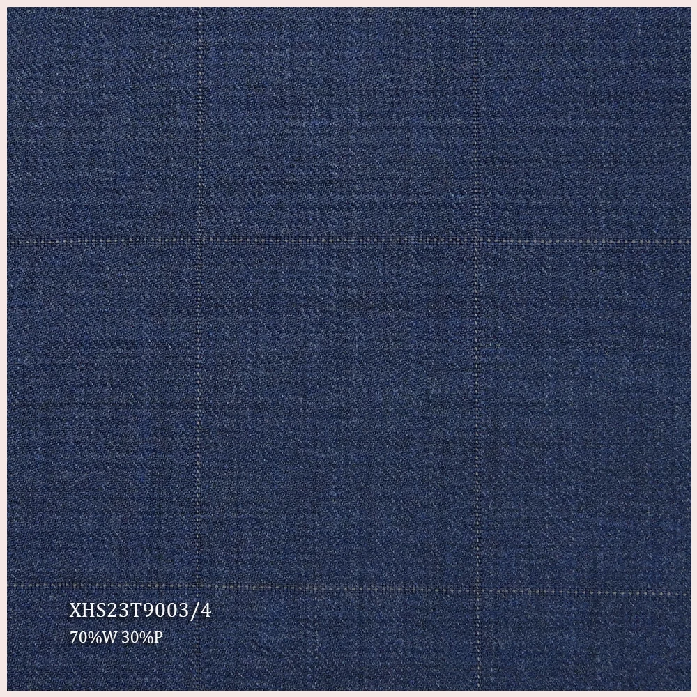 Luxury STOCK Italian Plaid Design Merino 70%W 30%P Wool Polyester Blend Wool Fabric for Men Suits