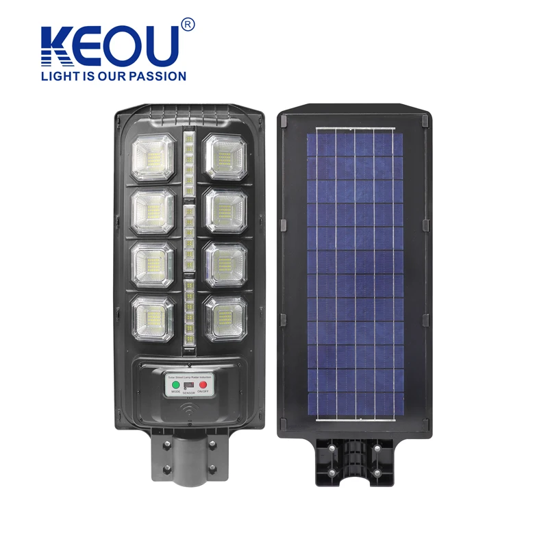 KEOU Factory wholesale Lightning protection IP65 waterproof 150W solar street light for football field