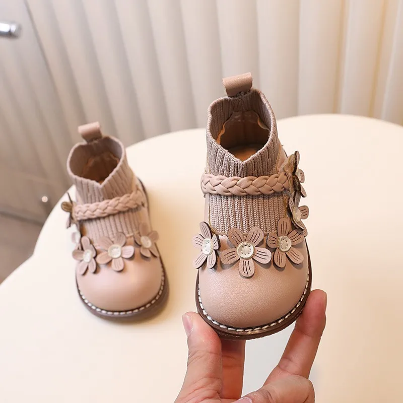Kids Breathable Flower Pu Leather Flats Out Shoes Summer Dress Shoes Children Girls Bright School Shoes