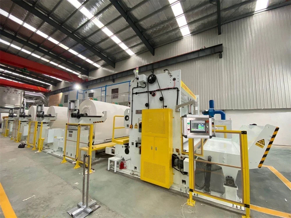 Suppliers Perforated Toilet Paper Manufacturing Kitchen Towel Rewinding Machine Toilet Tissue Best-selling Chinese 350m/min