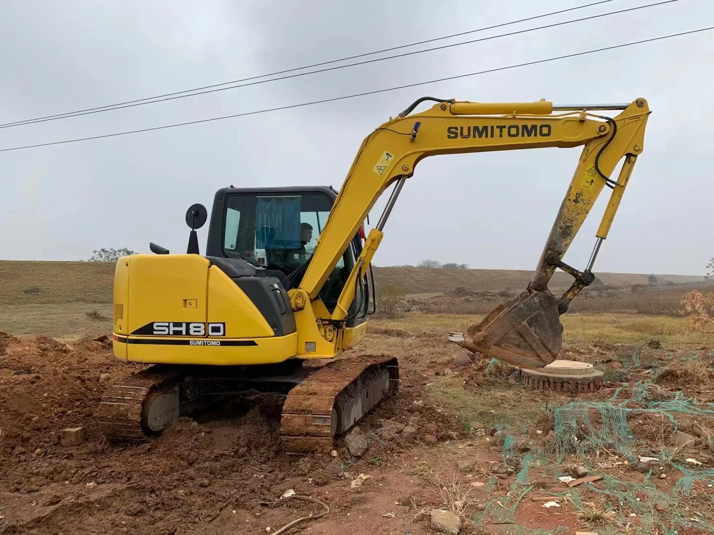 SUMITOMO SH80 8 ton used hydraulic crawler digging excavator for sale