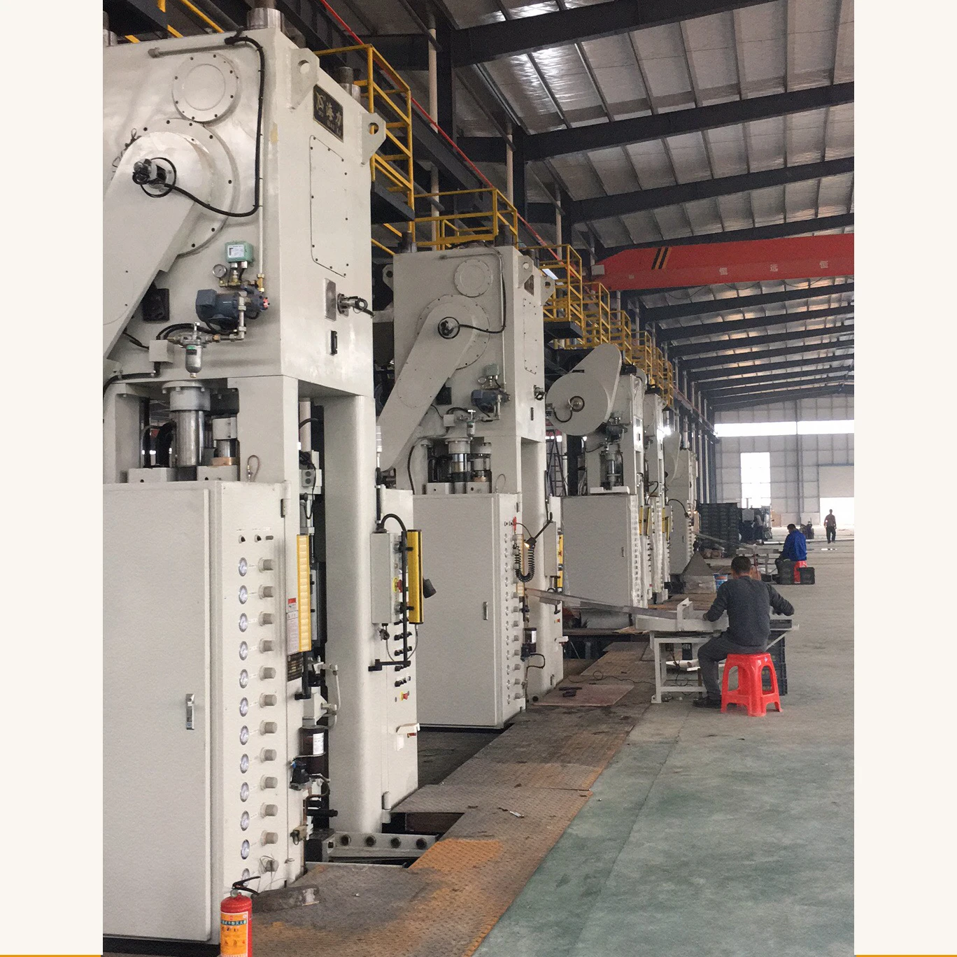 China 350T automatic mechanical powder compacting press making machine