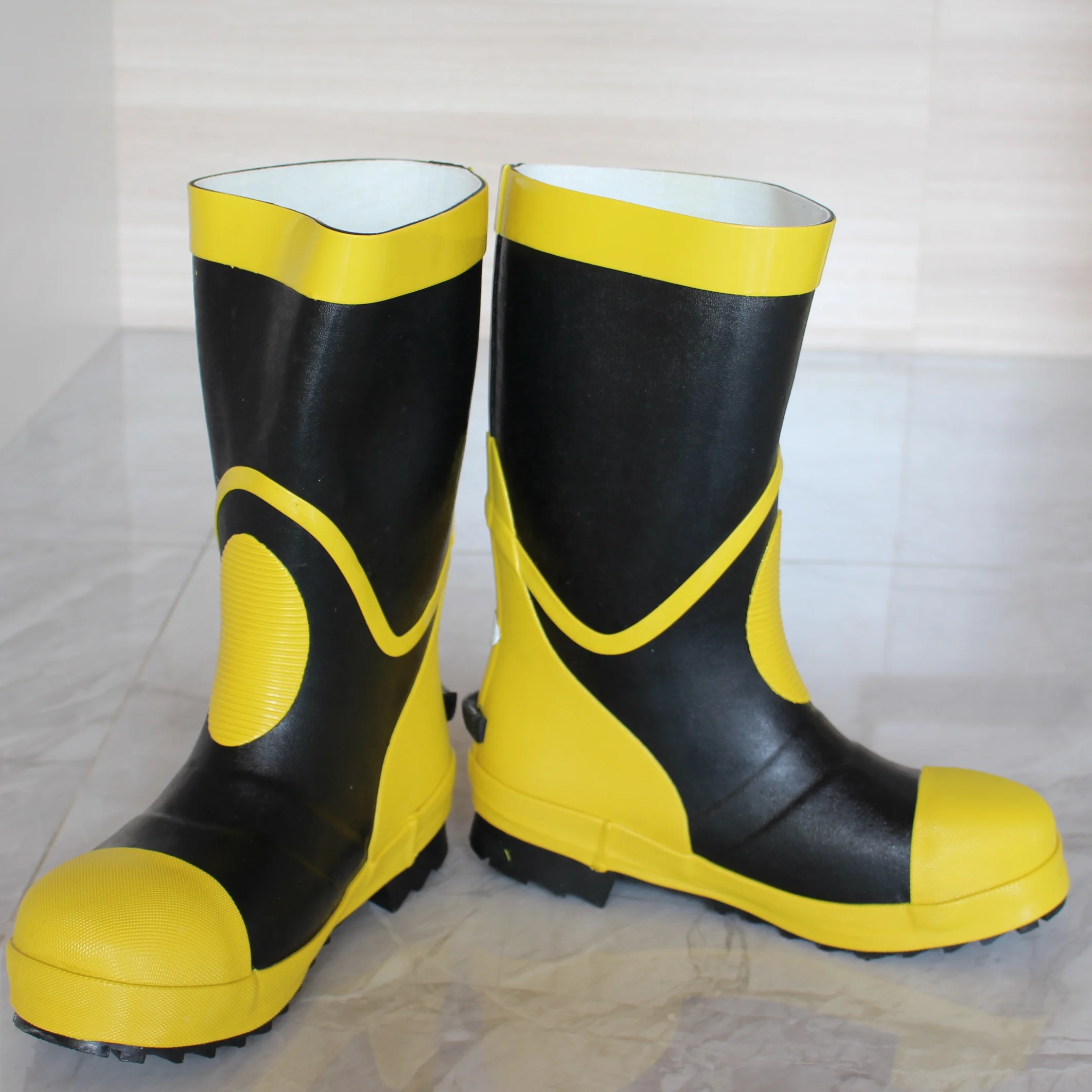 EN15090 Rubber Firefighting boots safety shoes for fireman worker black yellow