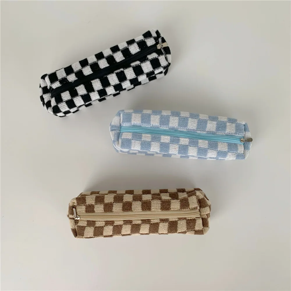 Student Checkered pen Bag College girls Pencil Case Cute plaid Square Shape Knitted Pencil Bags Tube Pencil Case Stationery Bag