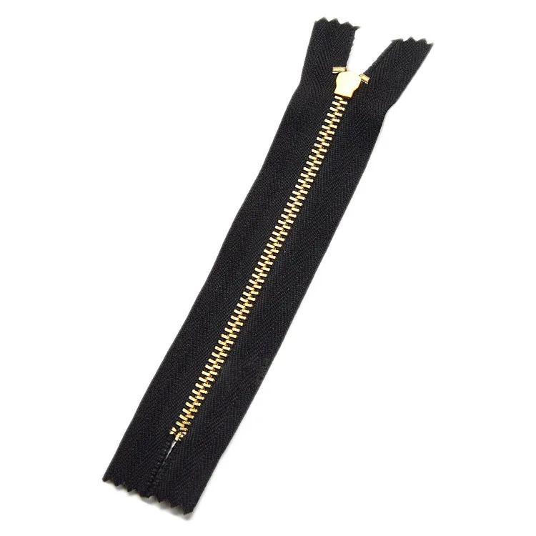 Manufacturer Custom 3# 5# 8# Long Chain Open End Close End Metal Zipper For Handbags Clothes