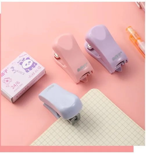 Quality Mini Stapler 24/6 with 400PCS Staples Desktop Staplers  Plastic  Kawaii Stapler For Students School Office Supplies