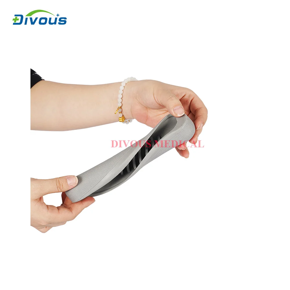 Adjustable Underarm Height Light weigh Aluminum Alloy Medical Portable Comfortable Telescopic Crutches Axillary Crutches