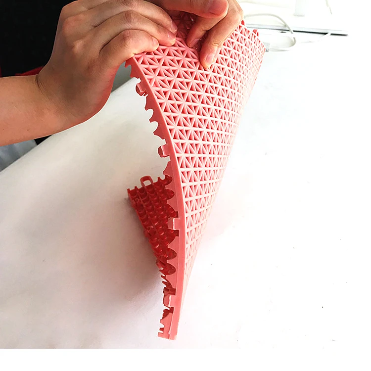 Interlocking PP backyard outdoor flooring plastic flooring outdoor for kindergarten