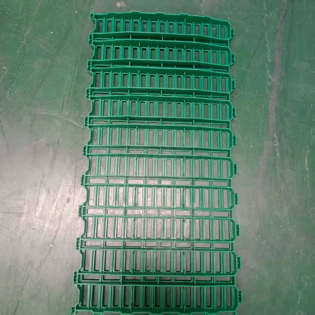 Plastic sheep slat flooring for goat shed farm