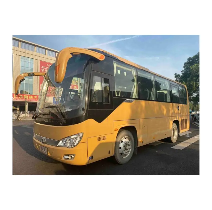 Widely Used Superior Quality Manual Diesel Bus for Yutong