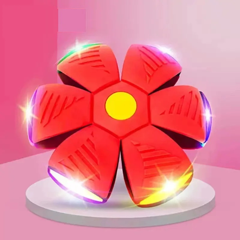 New arrival Ufo Ball Flying Saucer Ball Deformation Vent Ball With Light Interactive Pet Training Outdoor Child Toys