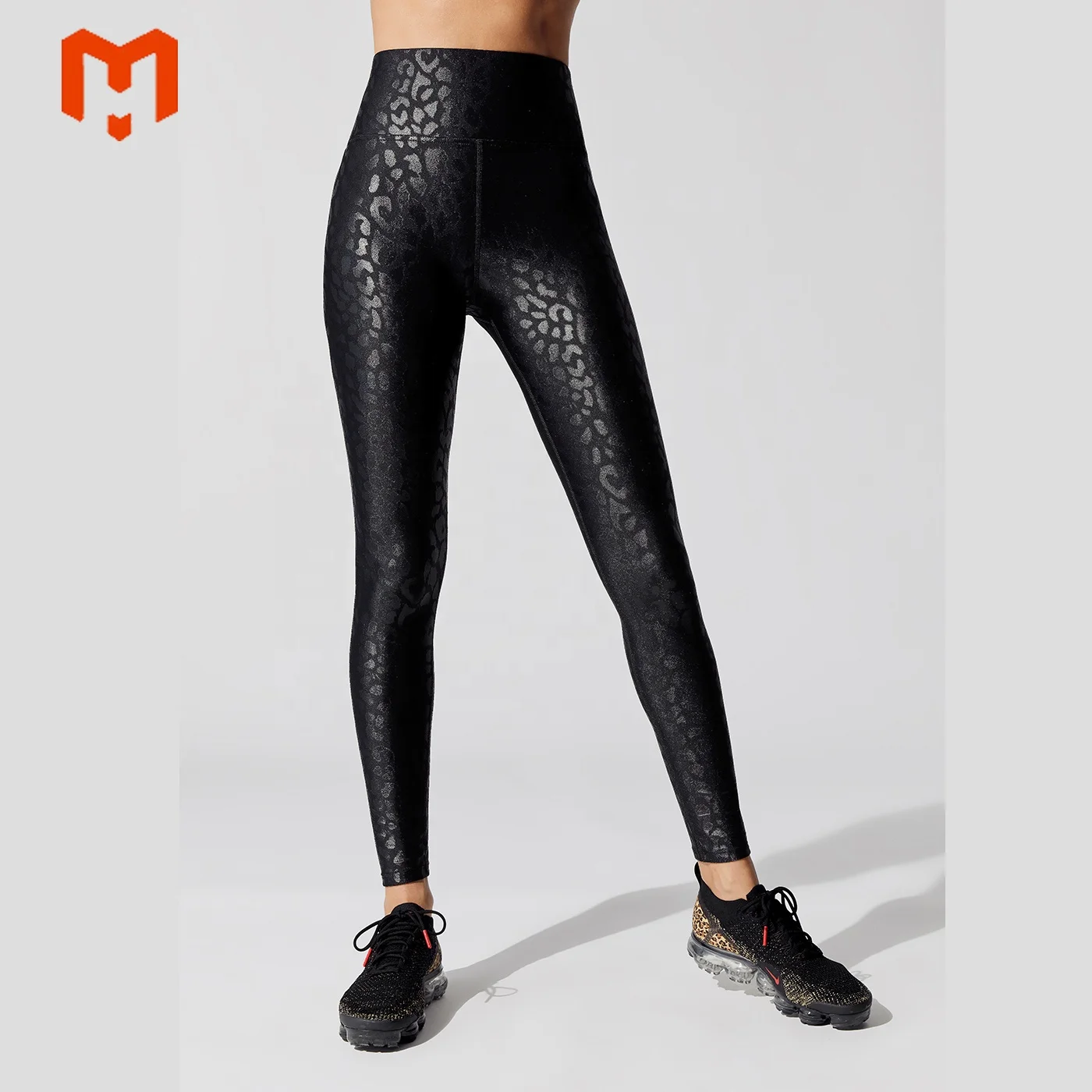 Wholesale  Popular Light-weight Stretch Butt Lift Black Press Polished Leopard Yoga Pants