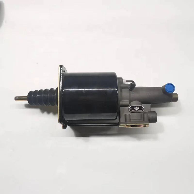 New truck parts brake SAIC Hongyan clutch booster original equipment manufacturer OEM 1602-902925
