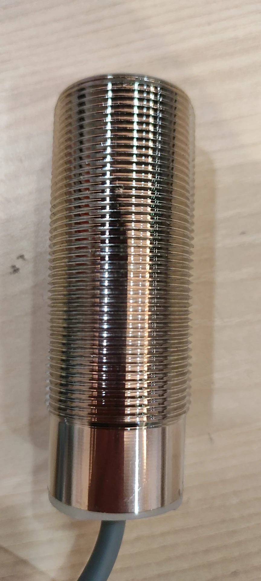 KJT IP67 High Quality M30 Capacitive Proximity Sensor CE 12V 24V 36V