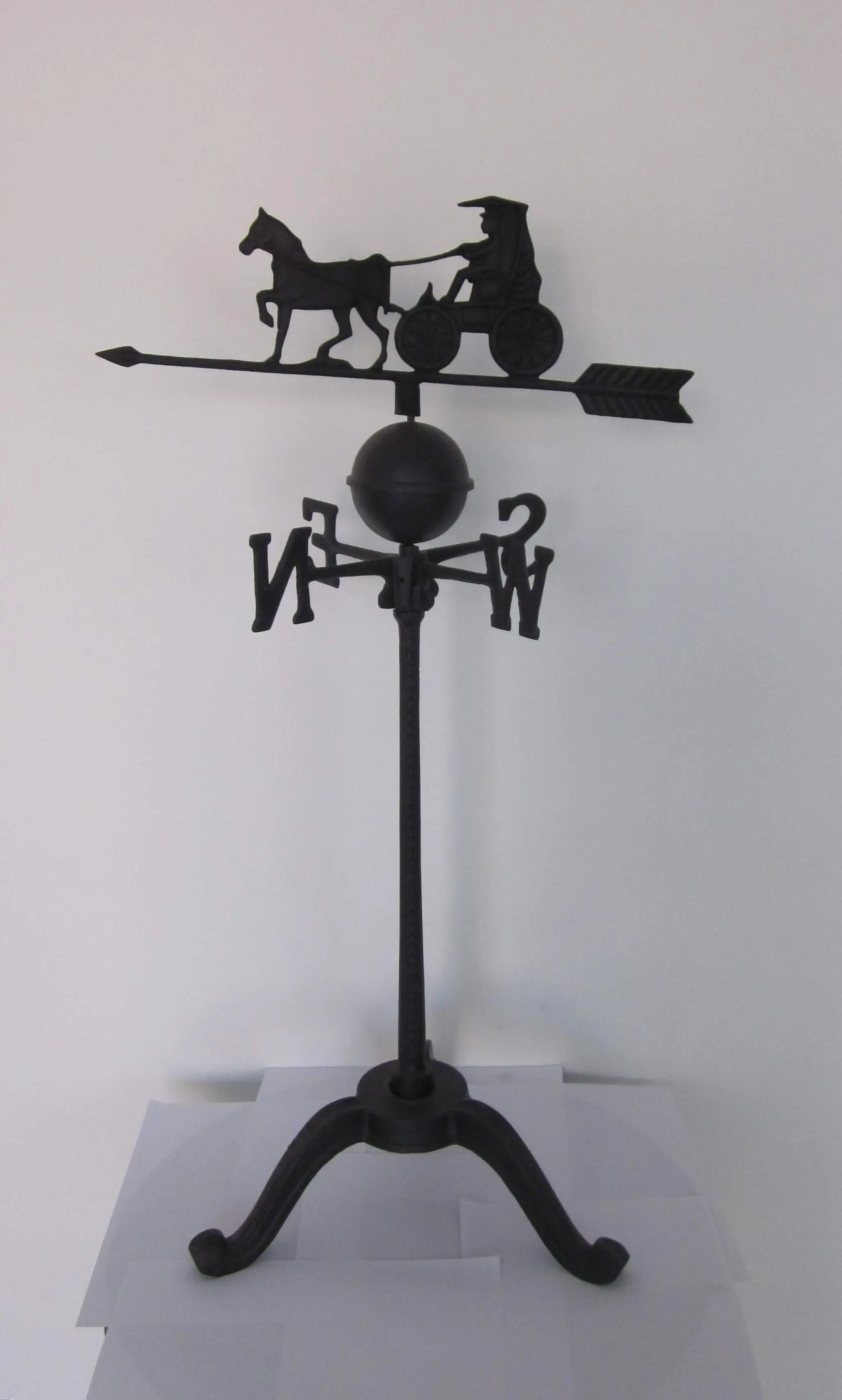 Cast aluminium Decorative Garden Ornaments  Weather vane  Outdoor Wind Direction Indicator Garden Farm rooster wind wheel