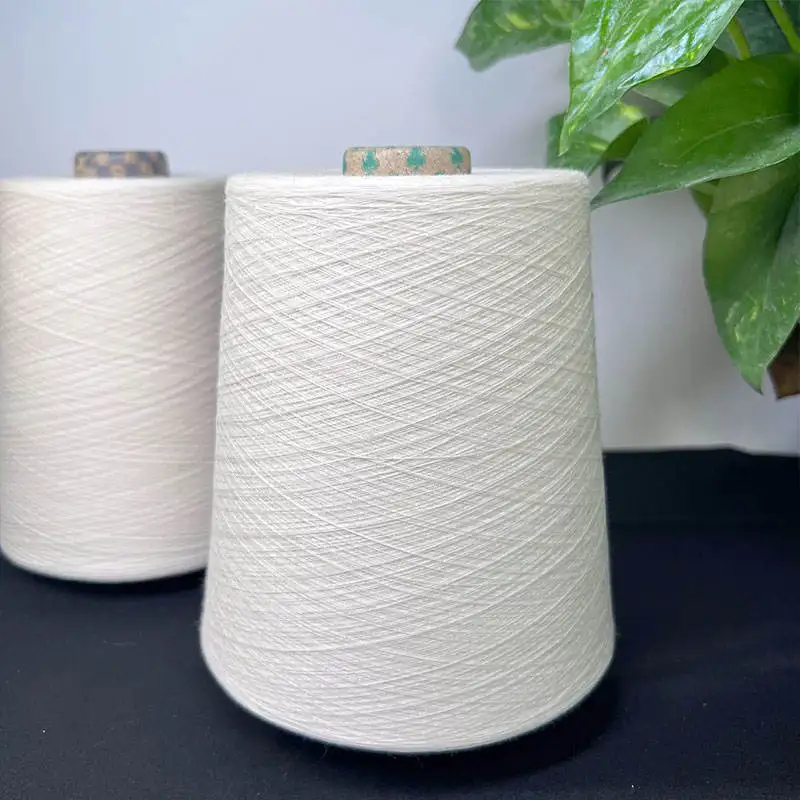Китайский производитель, Высококачественная 100% хлопчатобумажная пряжа 40/1 белого цвета для вязания и ткачества