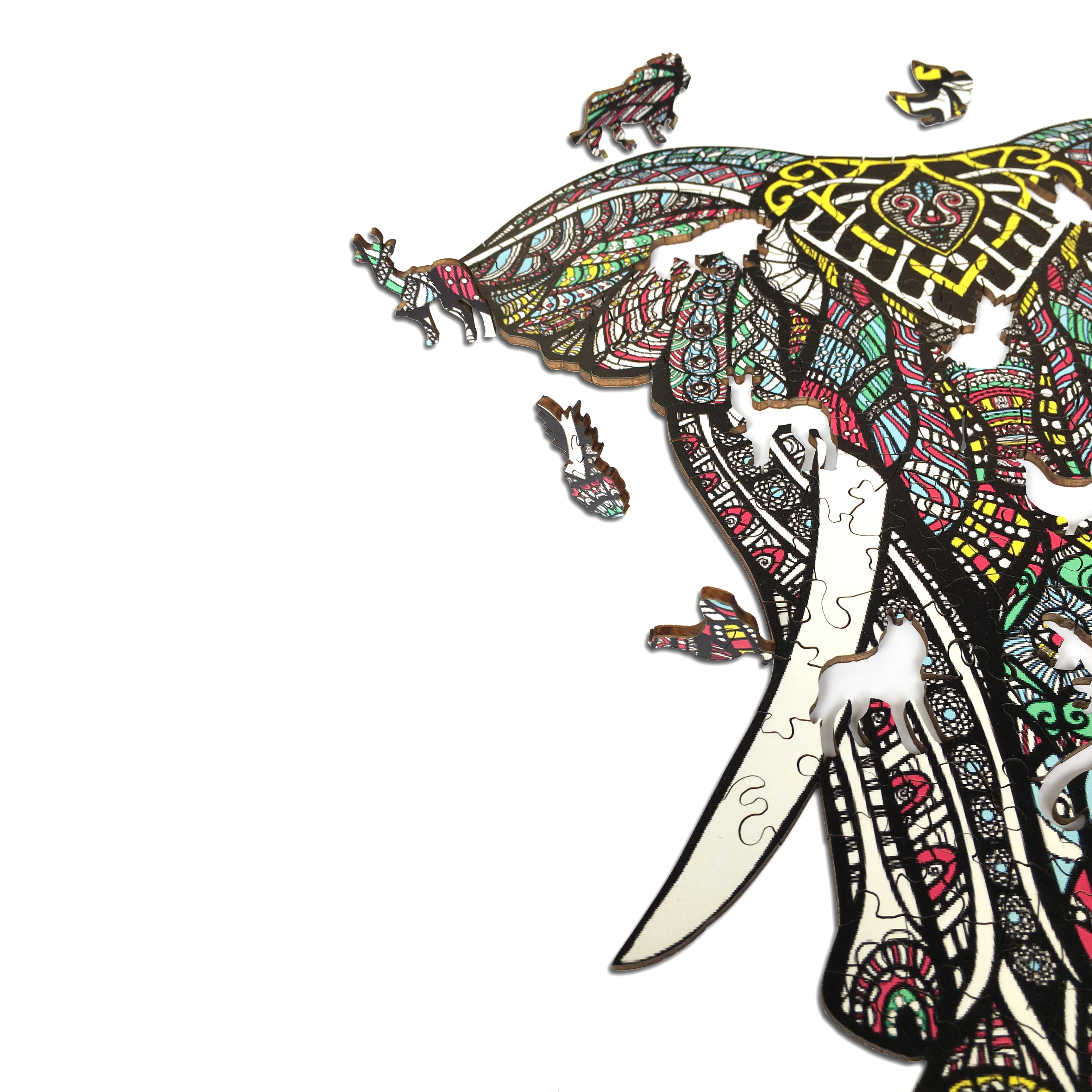 Wholesale High Quality Lion Natural Wooden Jigsaw Puzzle Animal Shaped Toys Puzzle Game  For Adults