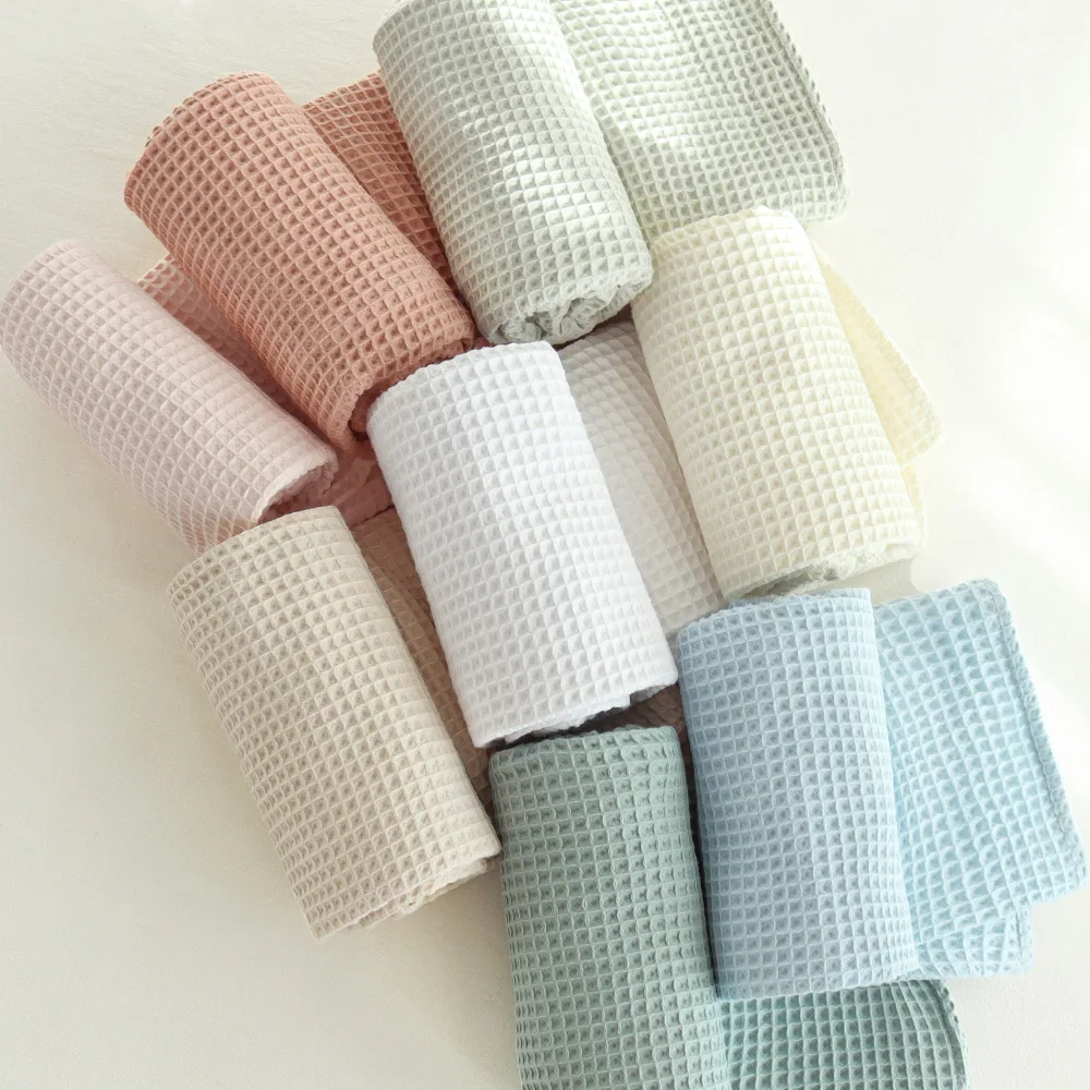 Custom 2 Layers Waffle Fabric Towel for Newborn Wrap Shower Gift with Printed Patterns Unisex Bamboo Cotton Blanket