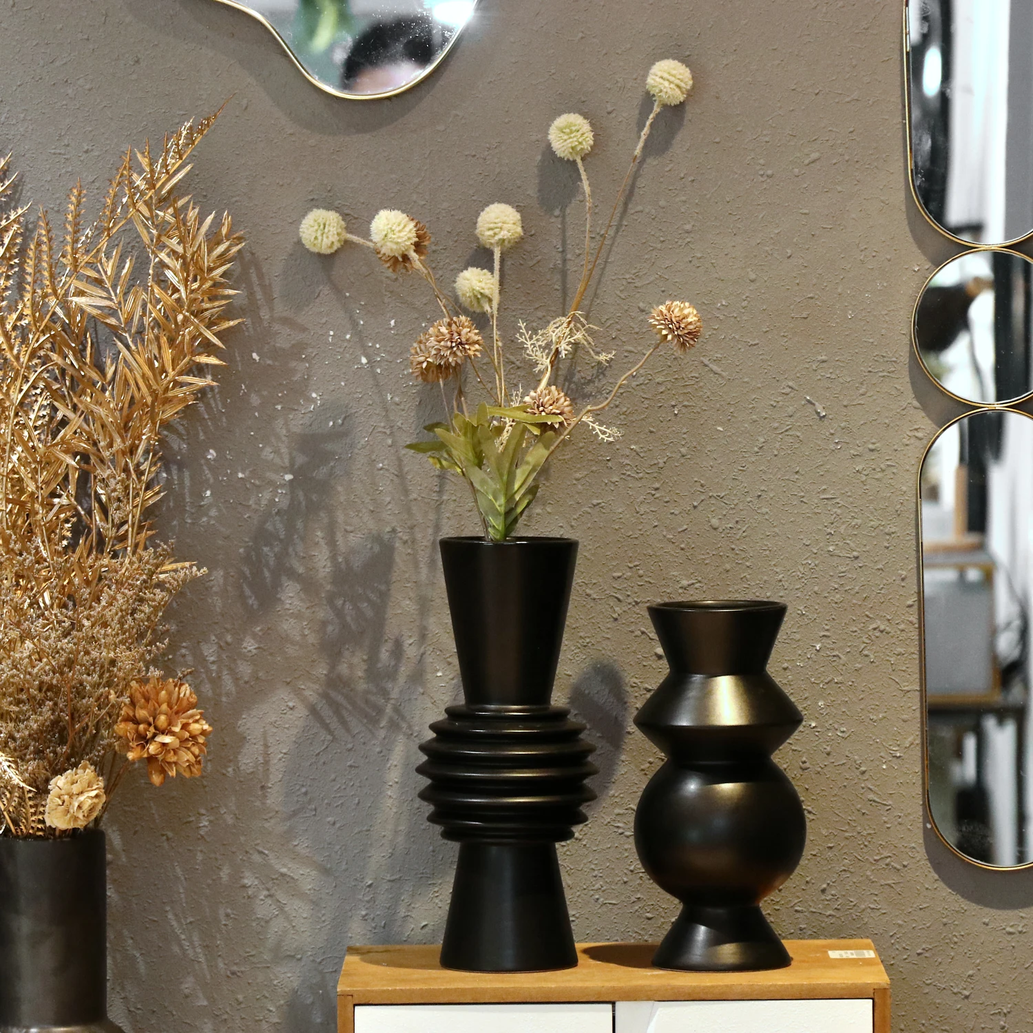 Home Decor  Ceramic Donut Vases Black Tall  Floor Vase Large Centerpiece Vase