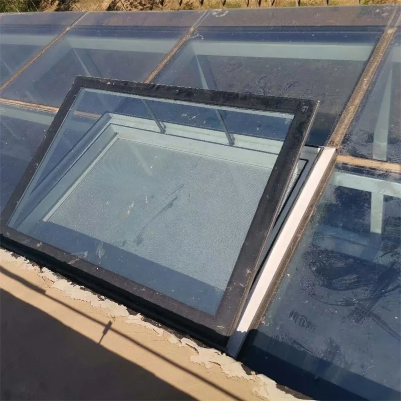 High Quality  Modern Electric Double Glazed Glass Soundproof Automatic Aluminum Skylight Roof Windows