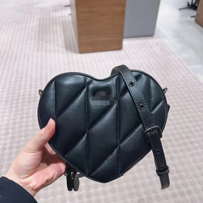 2023 Olei new Heart care bag cherry print single shoulder crossbody bag heart-shaped box makeup bag female