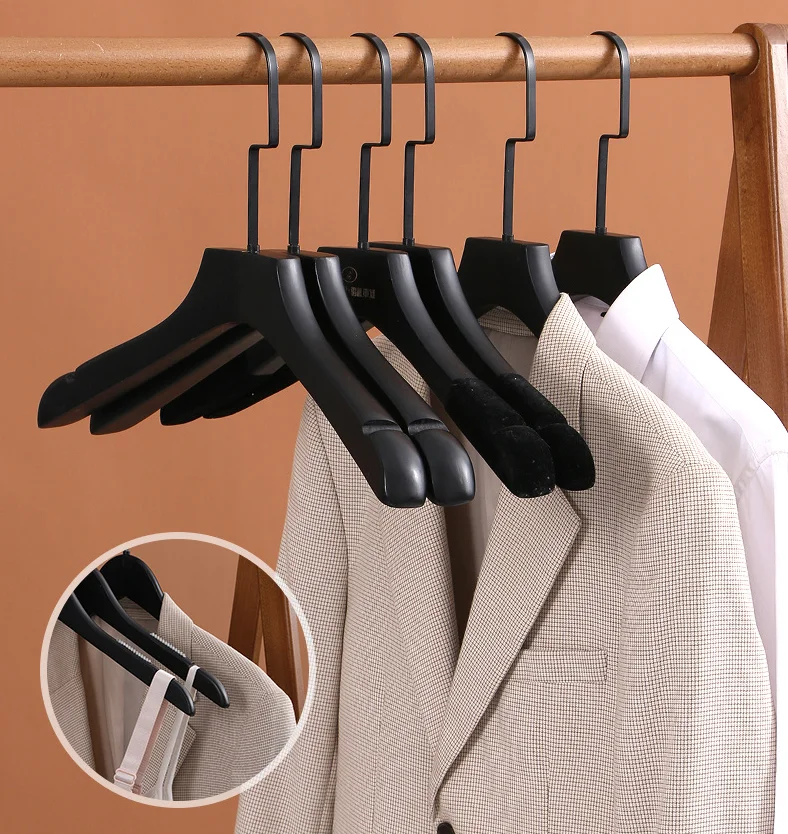 Store Custom LOGO 2 Piece Set Top Bottom Coat Pant Deluxe Black Wooden Hangers For Cloths Suit Hangers