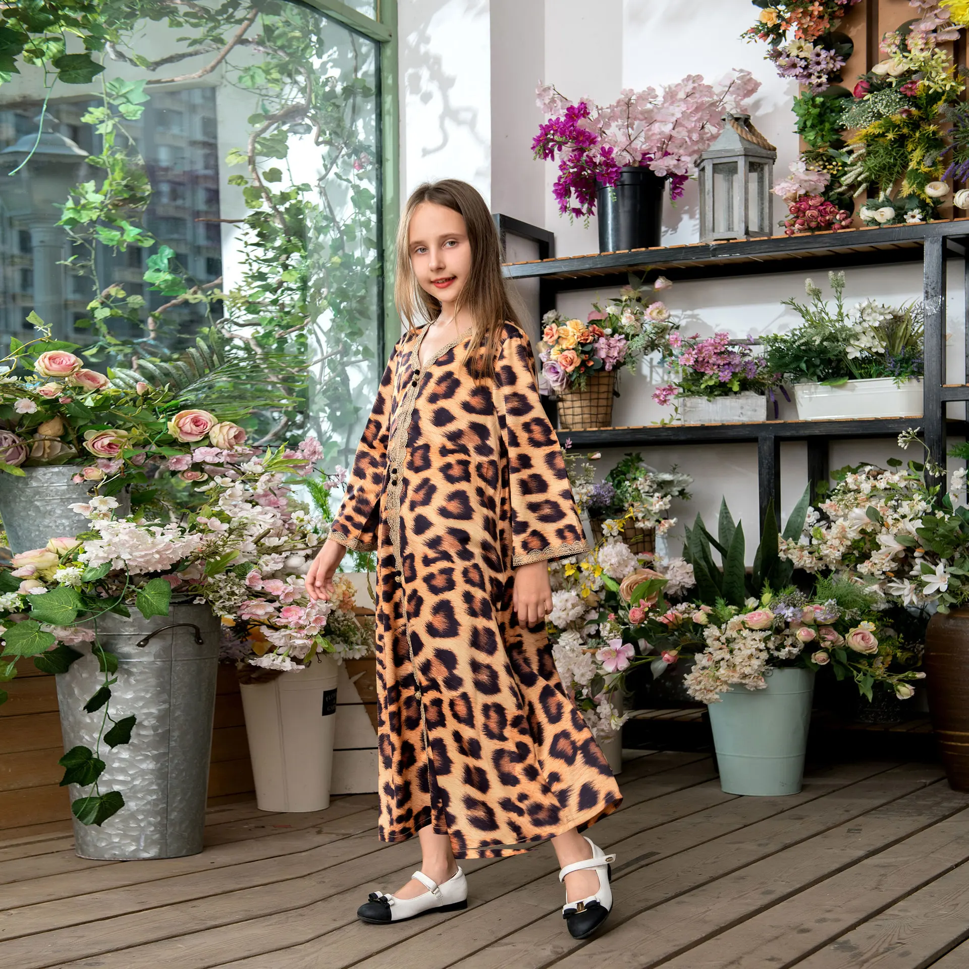 Western And Middle East OEM Customize Leopard Print Muslim Dress Jalabiya Mother-daughter Eid Al Fitr Modern Muslim Women Dress