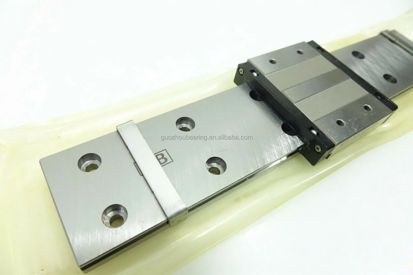 NB Linear Guide Ball Slide Block SEBS15WA  SEBS15WAUU  SEB15WA  SEB15WAUU  SEB15WAUU-230L linear Slide guide