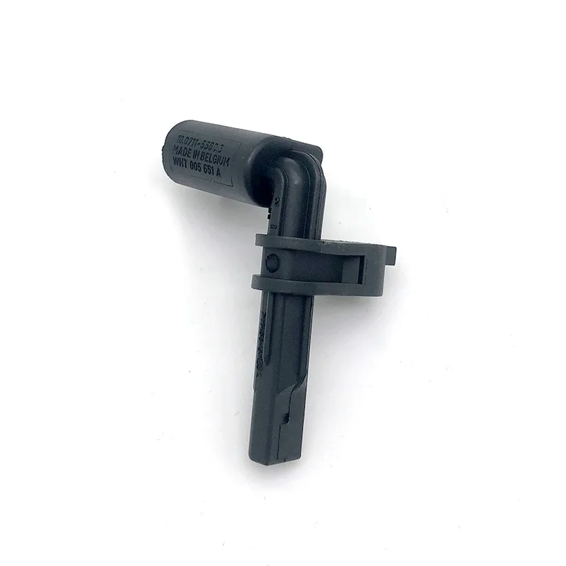 HIGH Quality ABS Wheel Speed Sensor  WHT005651 7P0927807A  95860640510