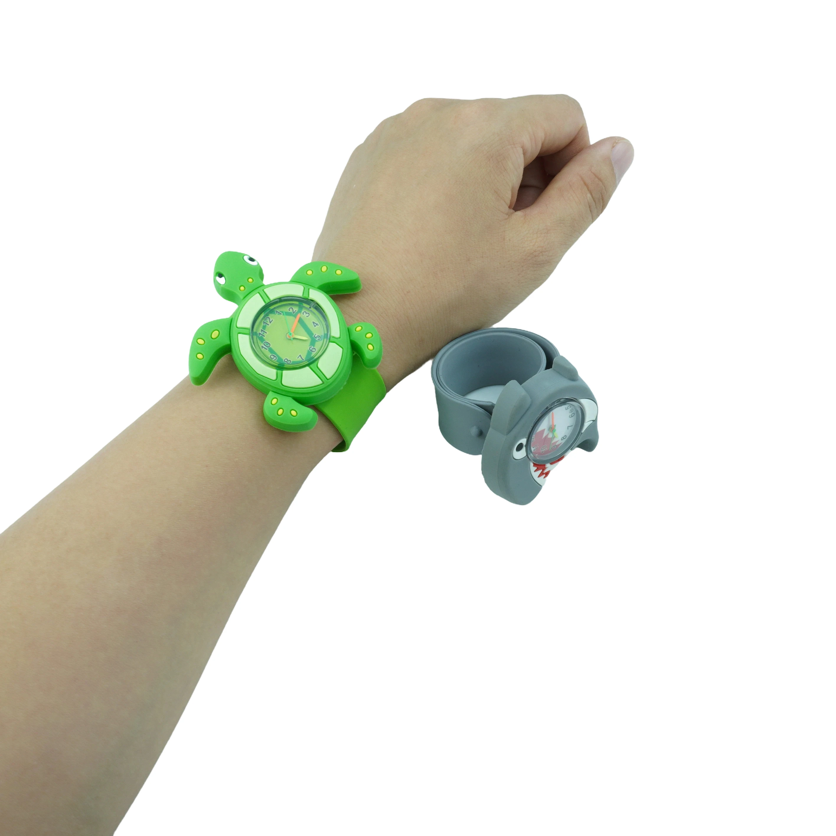 Cheap Wholesale Promotional Lovely Top Boys Girls Fashion Silicone Slap Watch for Sports