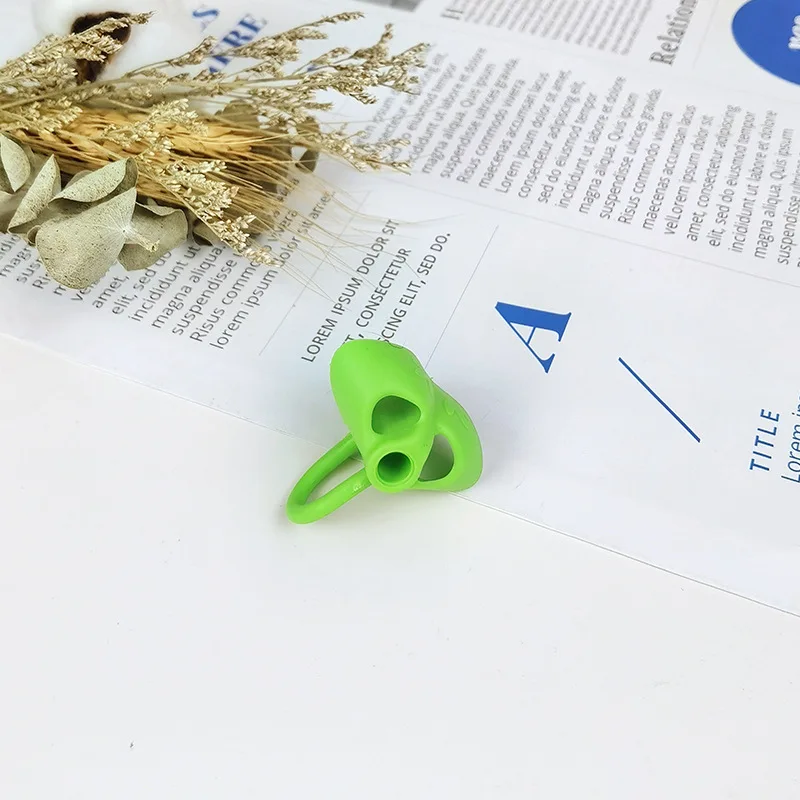 Pencil Grips For Kids Handwriting For Preschool Silicone Pencil Holder Pen Writing Aid Grip Posture Correction Tool