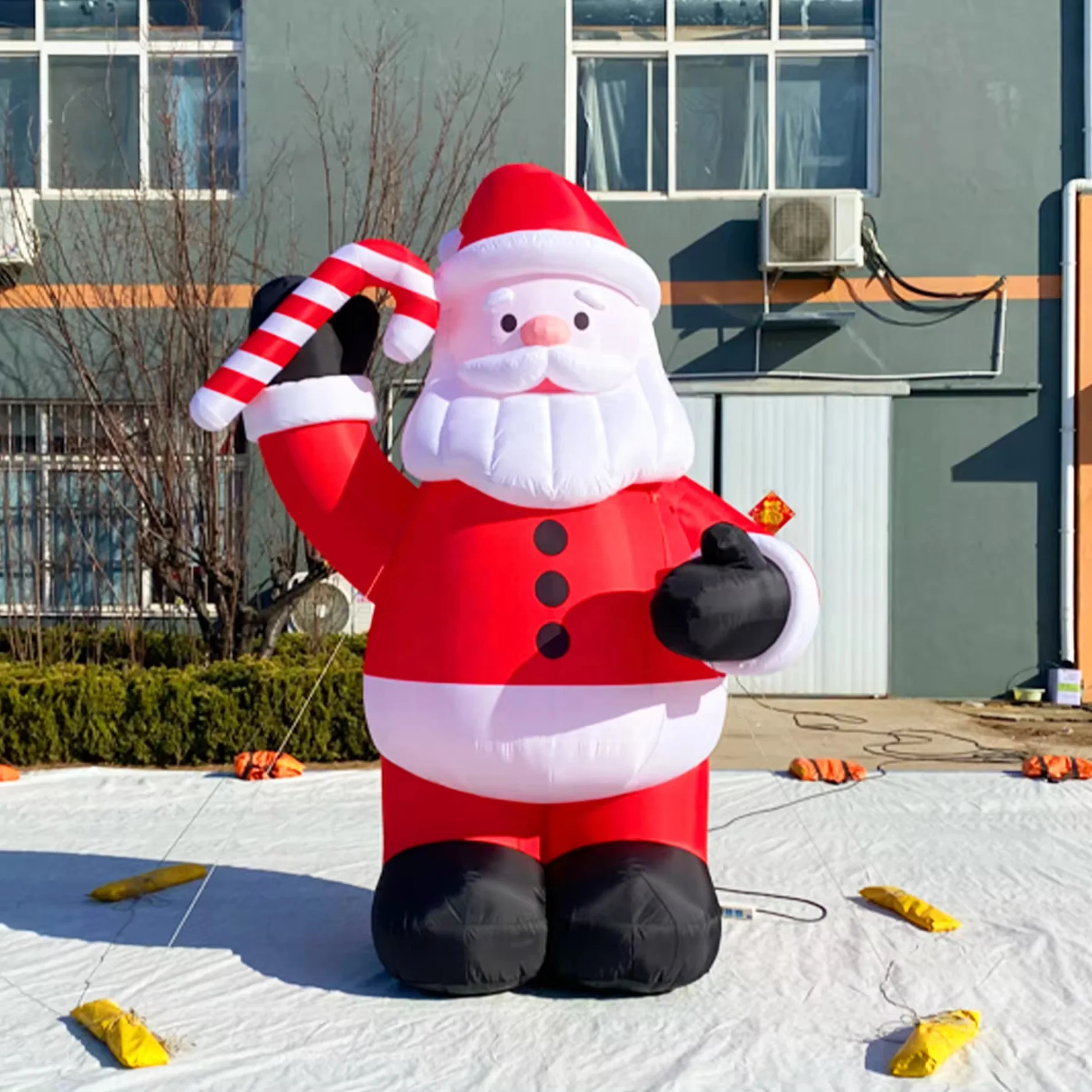 Aero Hot Sale Inflatable Santa Claus Christmas Garden Decorative Giant Inflatable Cartoon Christmas Father with Light