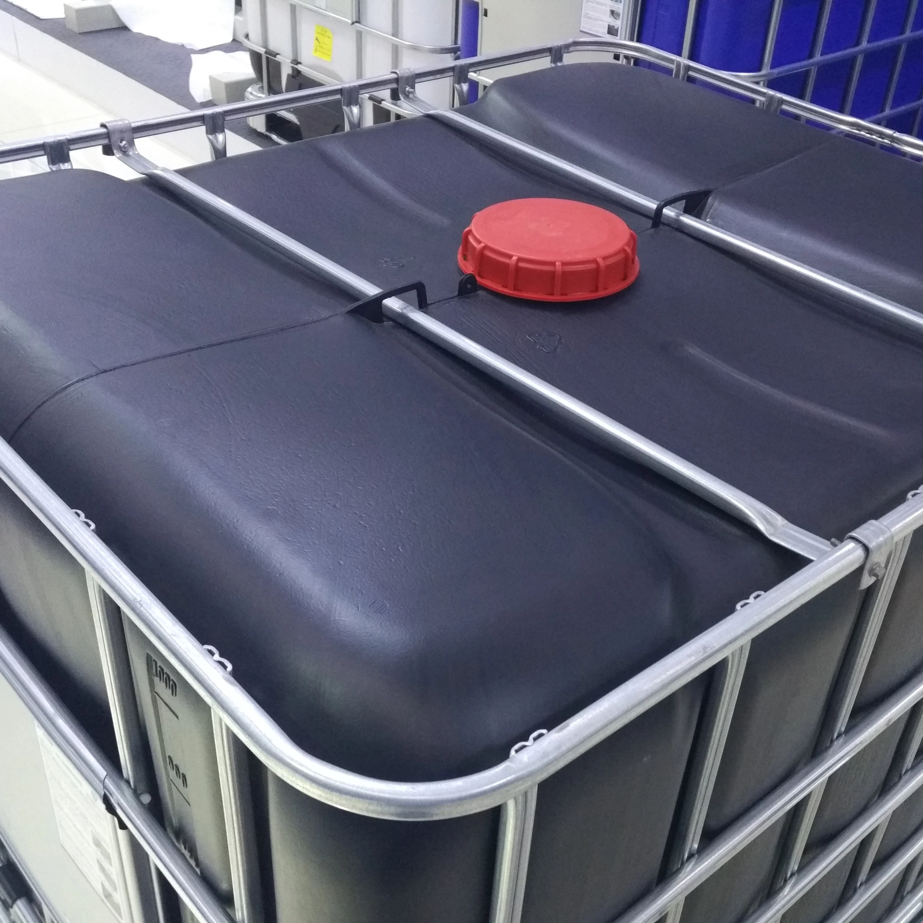 1000l ibc black liquid container