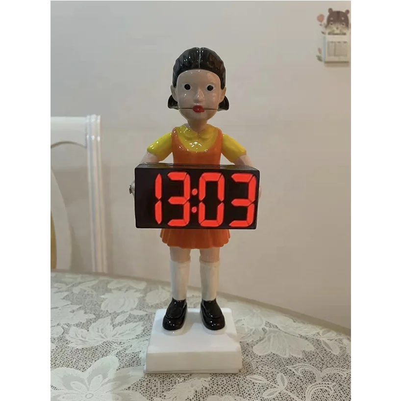 In Stock Squid Game Clock Korean 123 Wooden Doll Custom Juego de calamar Alarm Clock Items Girl Action Figure Christmas Gift