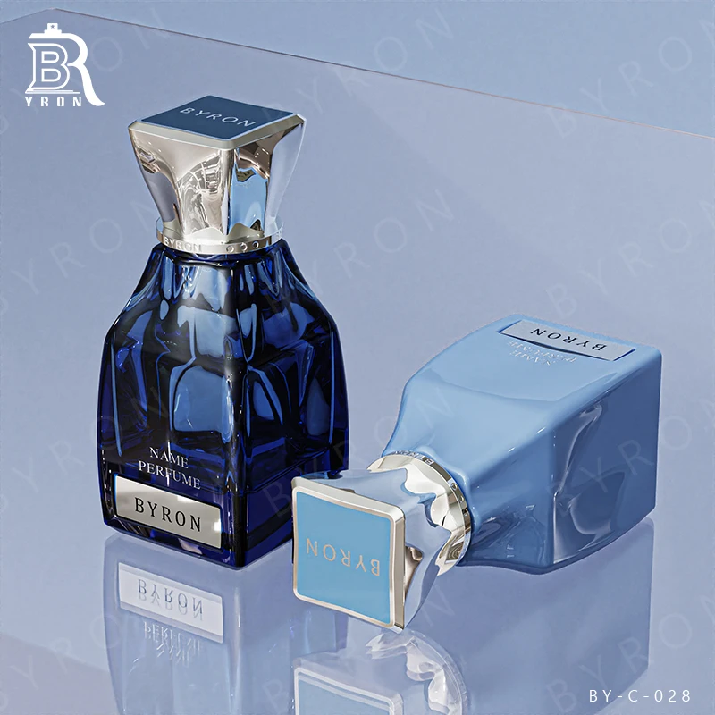 Luxury 30ml Spray Glass Perfume Bottle Wooden Cap Parfum Glass Rectangular Perfume Bottle Packaging