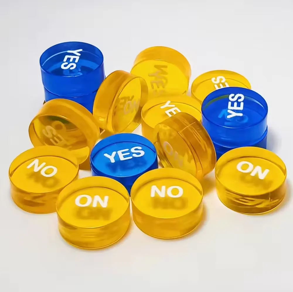 Hot Sale Personalized Acrylic Chess Coins Custom Double Sided Printed Clear Glitter Epoxy Holographic Anime Acrylic Chess Coins