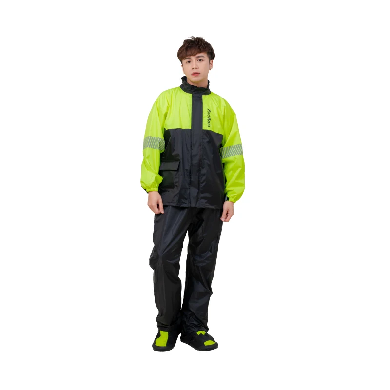 Nylon raincoat for motorcycle riders pocket rain suits