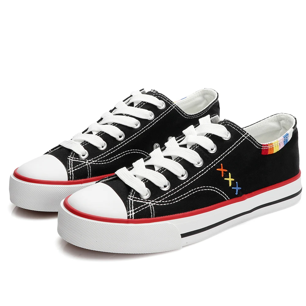 High Quality Classic White Black Embroidery Triple Vulcanization Duck Canvas Trendy Shoes For Women And Men