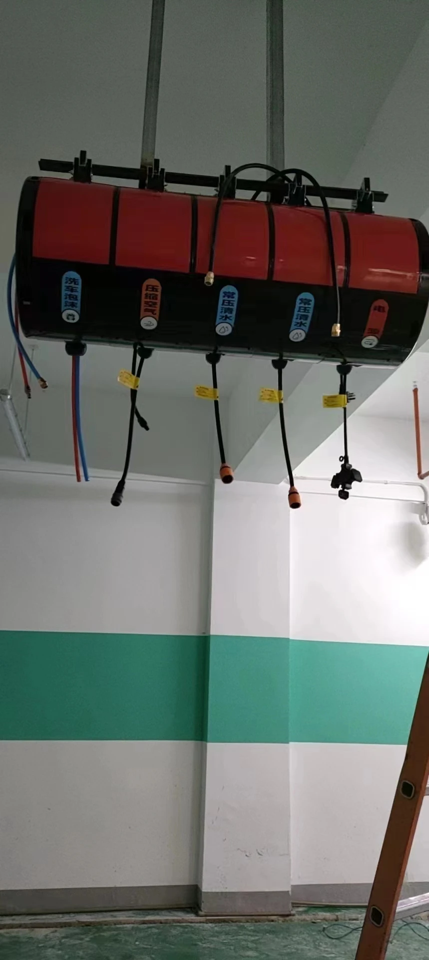 12m High Quality Wall Mounted Garden Automatic Retractable High Pressure Car Washing Water Hose Reel