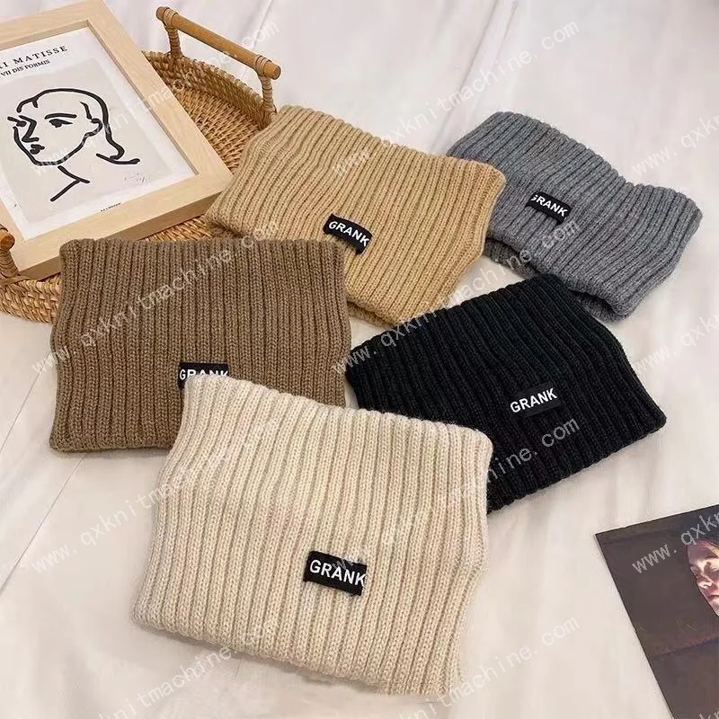 Sports wristband knitting machine