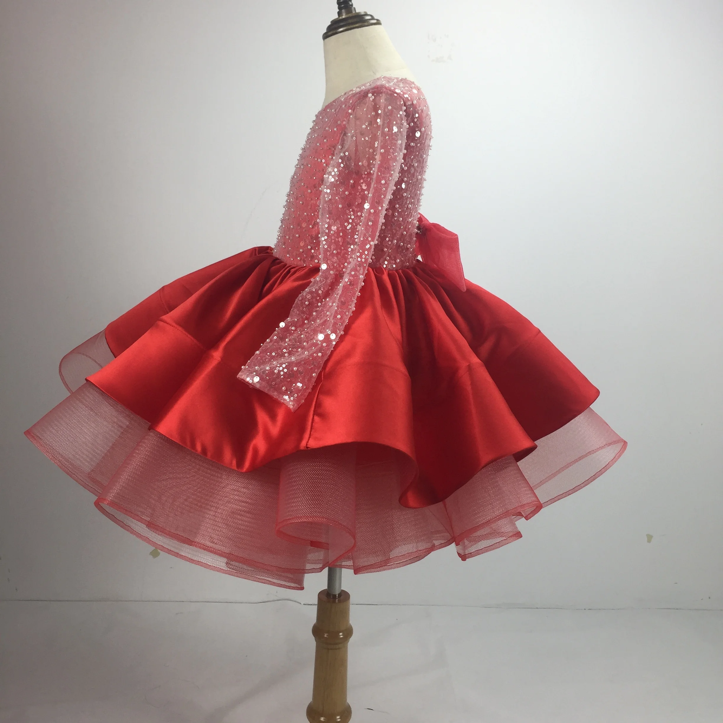hot seller 7 years old girls long sleeves sequin lace flower girl dresses