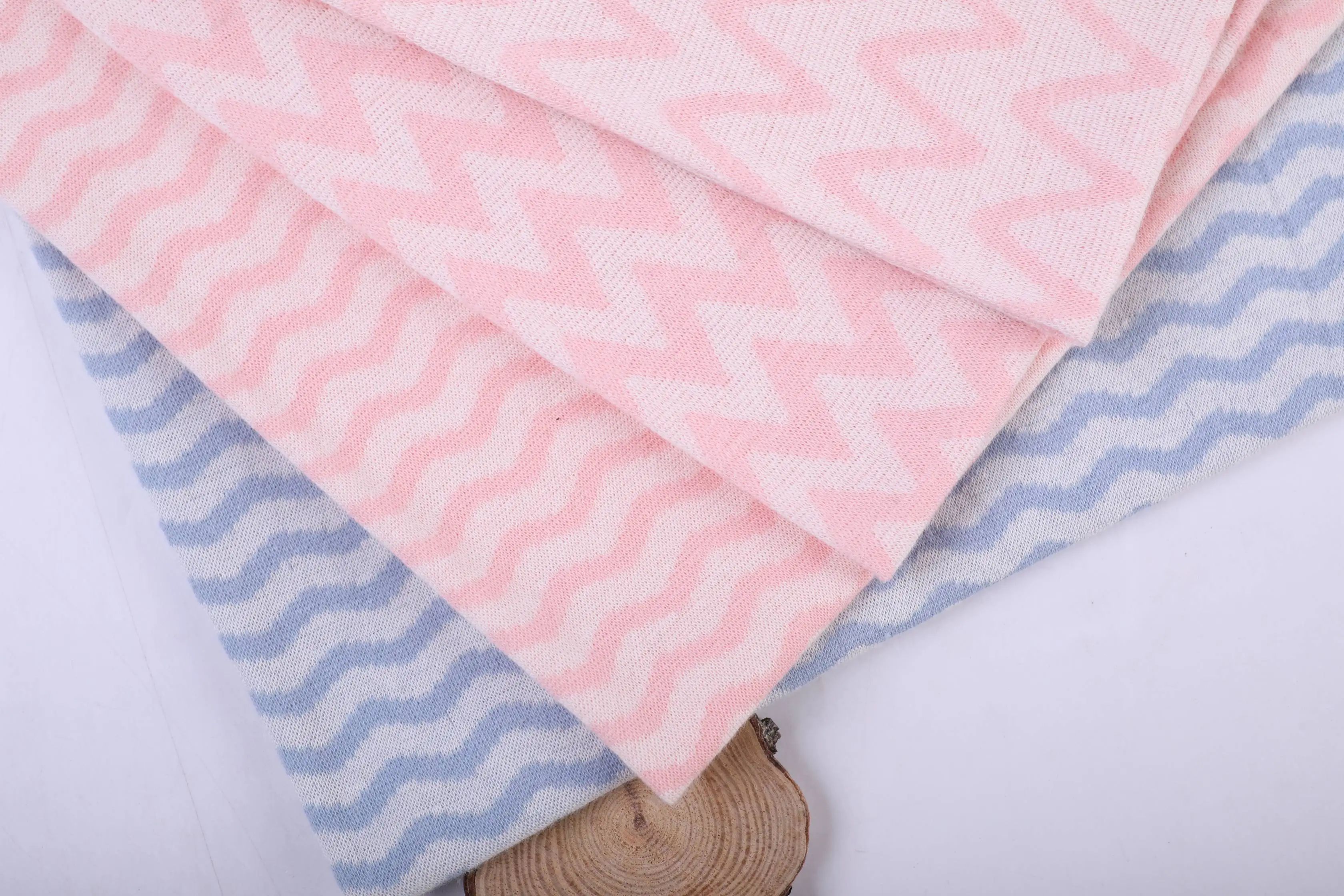 China factory  pure organic cotton breathable  absorbent  jacquard reactive print fabric used for children T shirts skirt