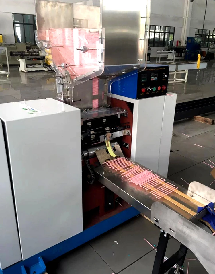 Автоматическая машина для производства гибкой пластиковой соломы U-образной формы