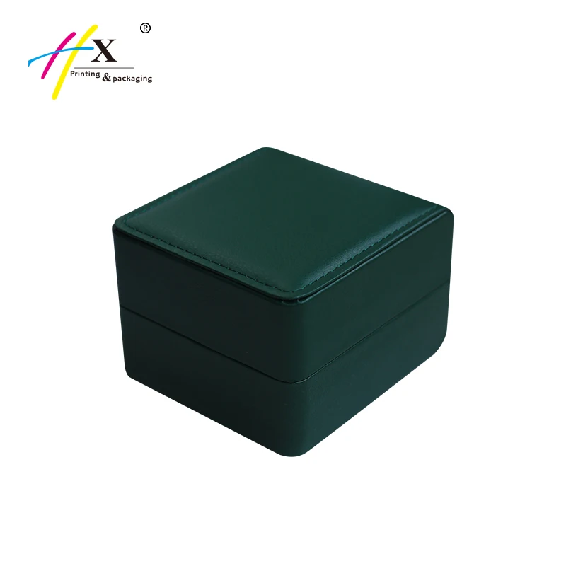 Wholesale Ladies Mens Watch Gift Box Custom Handmade Warranty Card Pocket Green Pu Leather Winder Watch Collection Box With Logo
