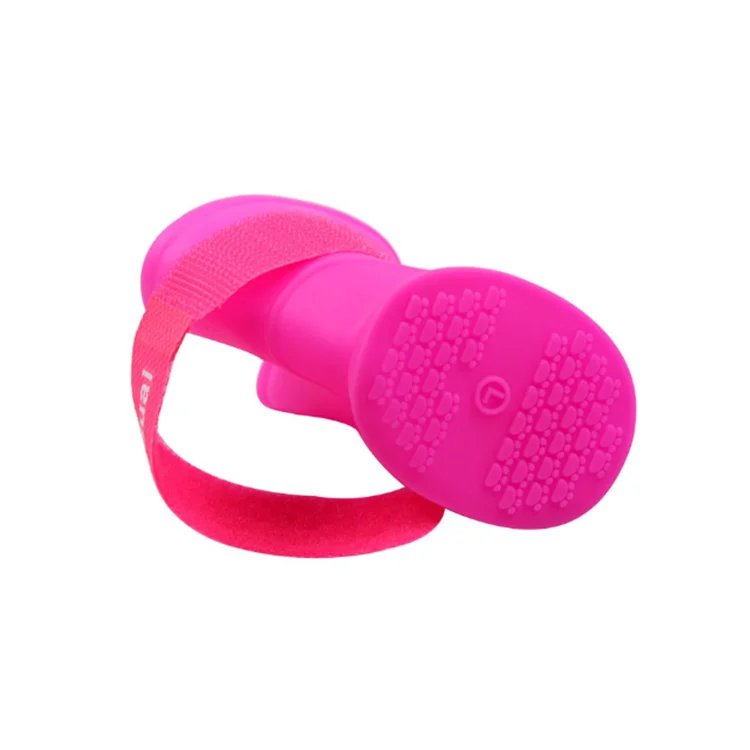 New arrival waterproof pet shoes outdoor soft silicone rain dog shoes