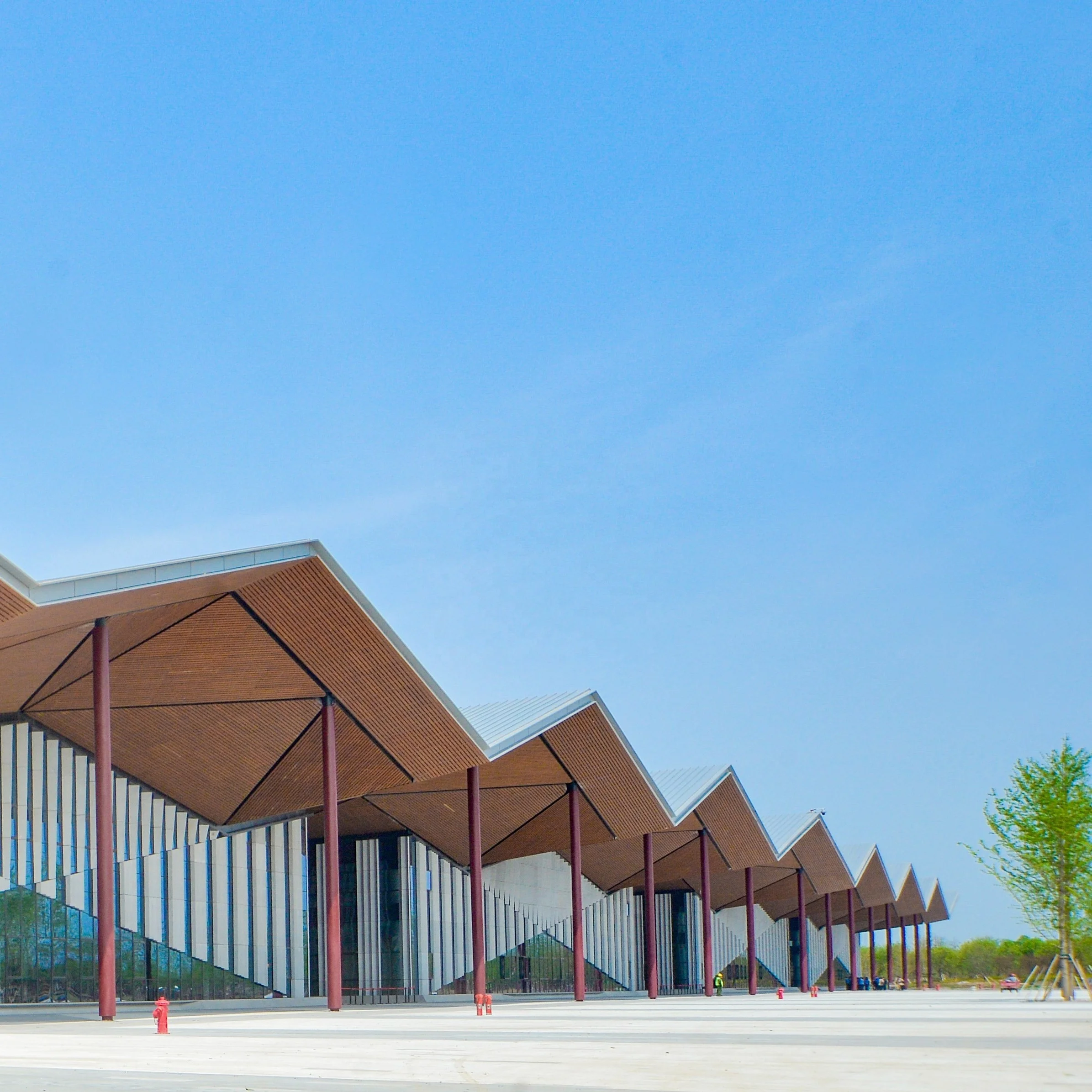 Pre primed less maintenance natural ironwood alternation solid exterior bamboo beams to handrails