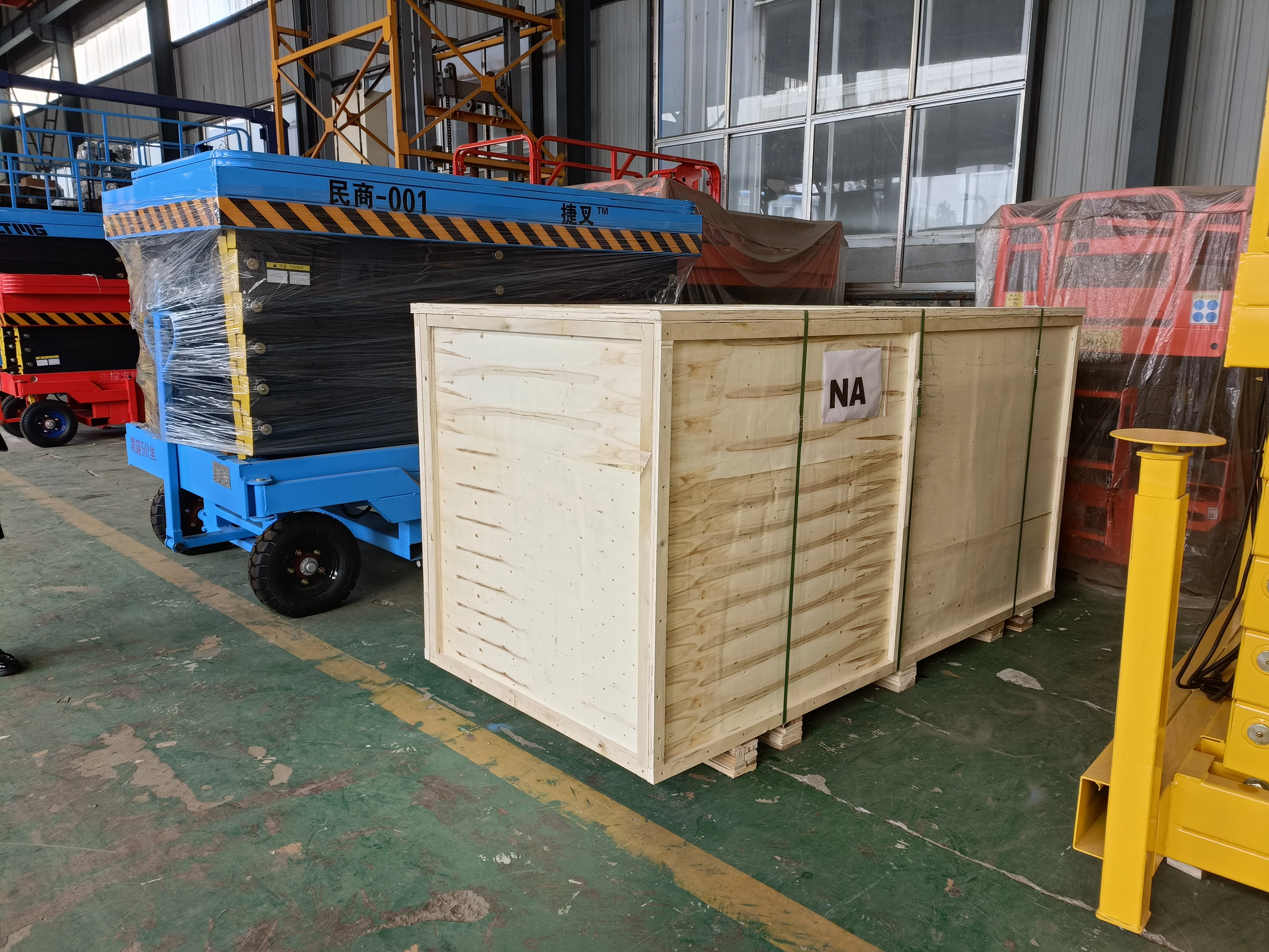 direct sale battery powered 220V mobile electric scissor lift self-propelled hydraulic scissor lift