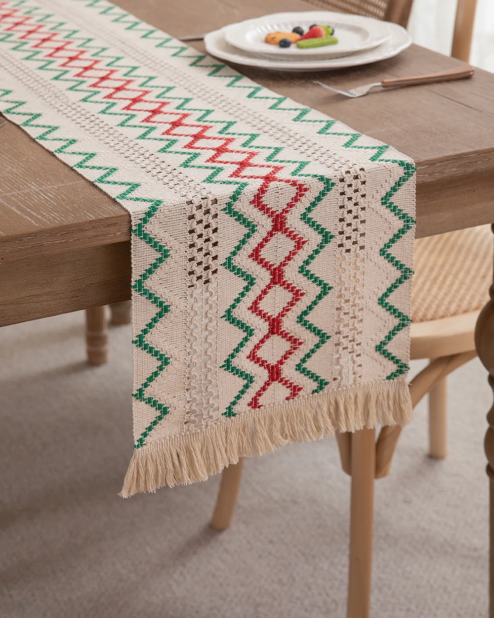 American Country Style Cotton-Linen Knitted Patchwork Table Runner Diamond Pattern Edge Cabinet Cover Cloth Bed End Weddings