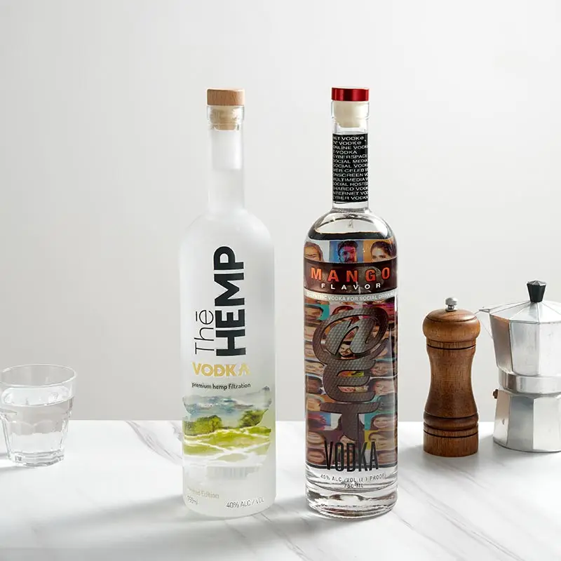 750ml 1000ml Clear Arizona Frosted Liquor Vodka Bottle Spirit Distillery Glass Bottle With Wooden Cork